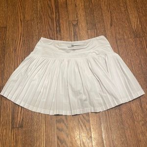 Athleta girl tennis skirt white